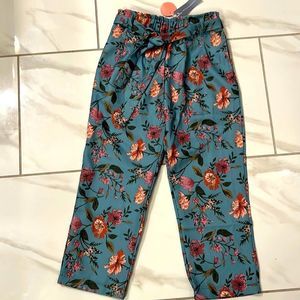 NWT 5t Baileys Blossoms floral pants
